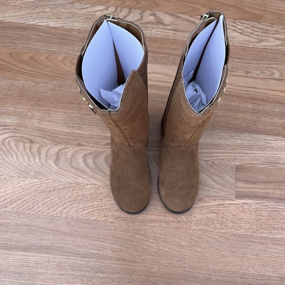 Michael Kors Emma Chey Suede Caramel Tall Zip Boots Girls NEW - Picture 5 of 6